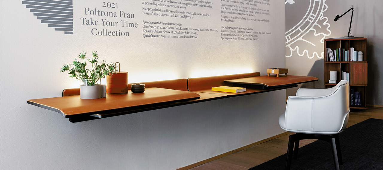 Iren Wall-Mounted Writing Desk by Poltrona Frau
