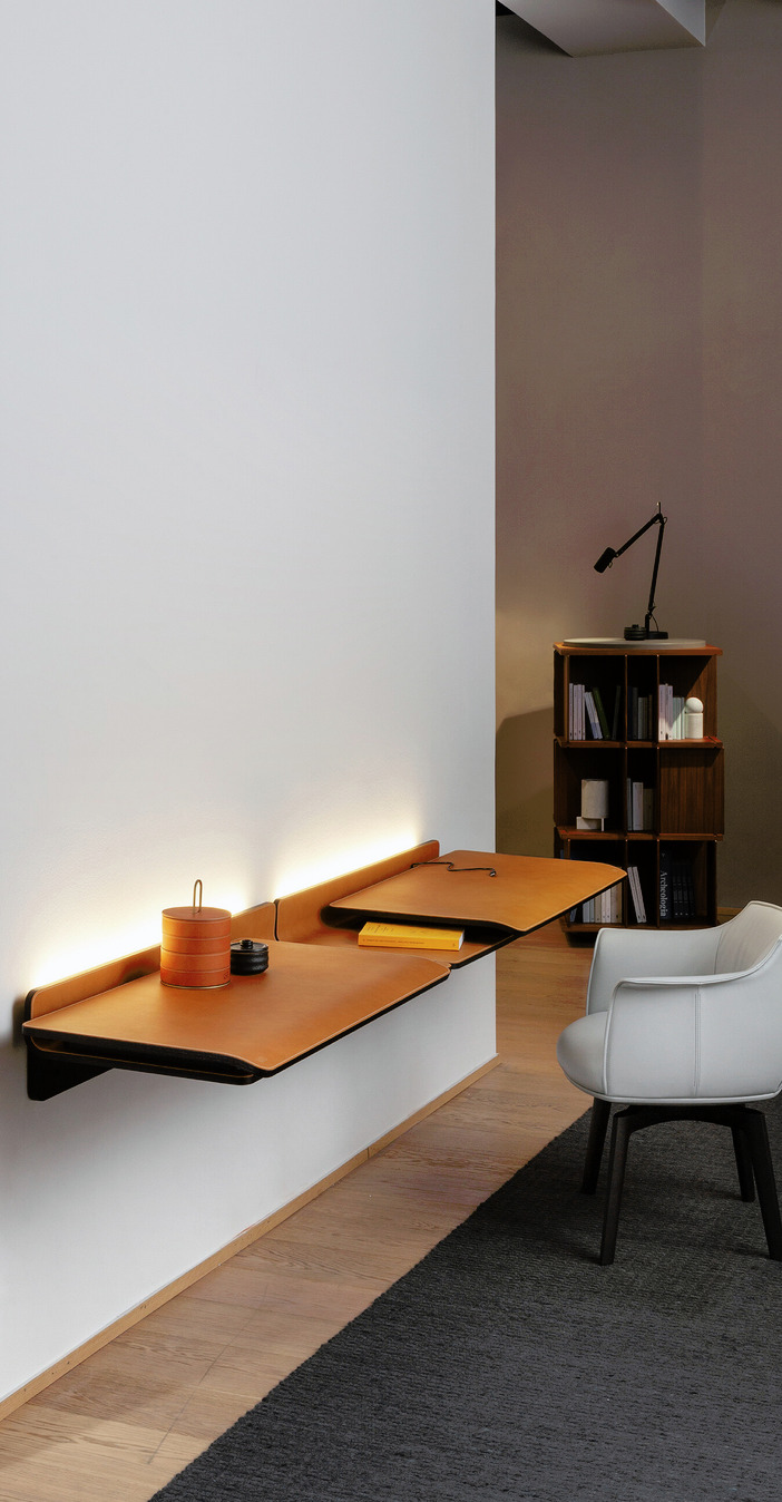 Iren Wall-Mounted Writing Desk by Poltrona Frau, view 2