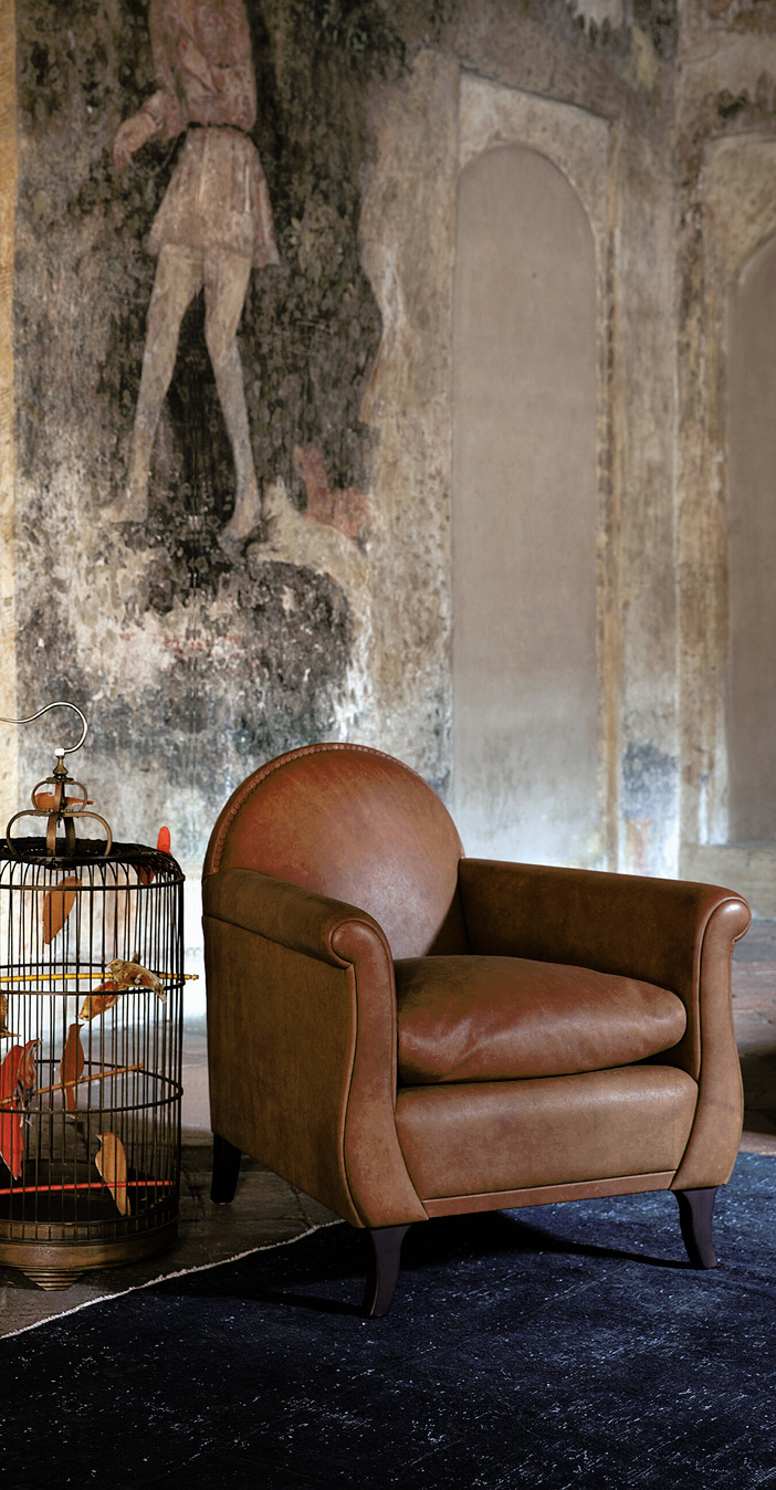 Lyra Armchair, view 2