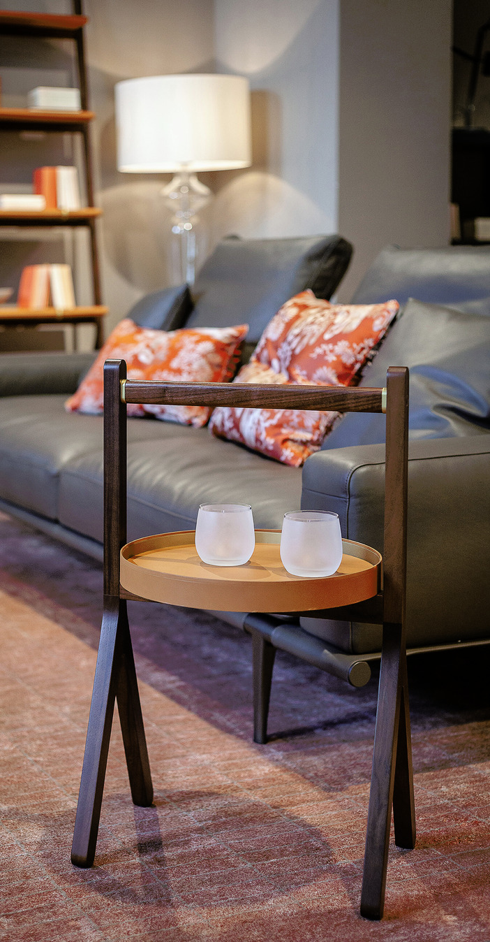Ren Side Table by Poltrona Frau, view 2