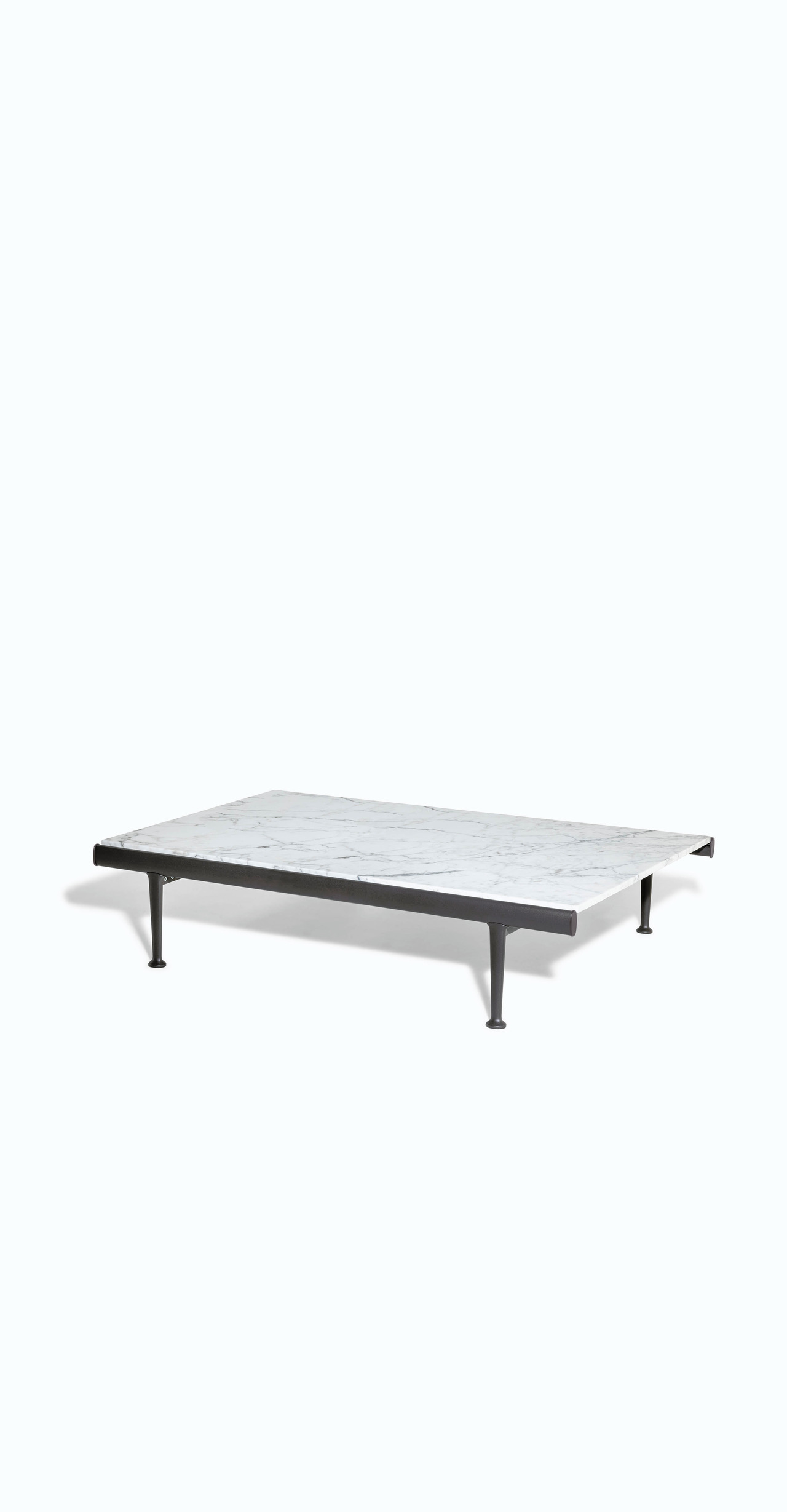 Souvenir d'Italie Outdoor Table, view 2