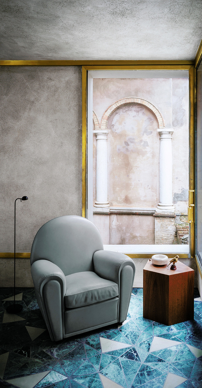 Vanity Fair Armchair, view 2