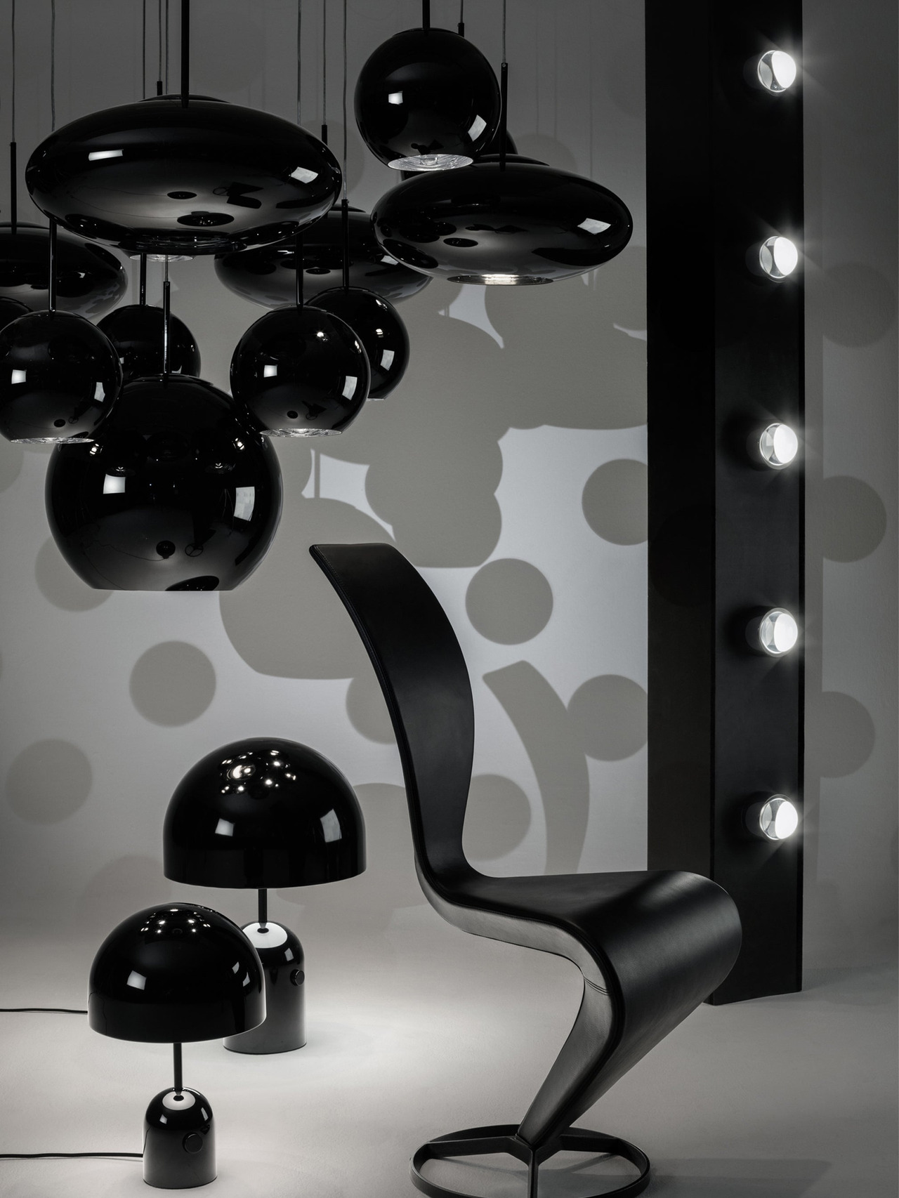 Bell Table Lamp