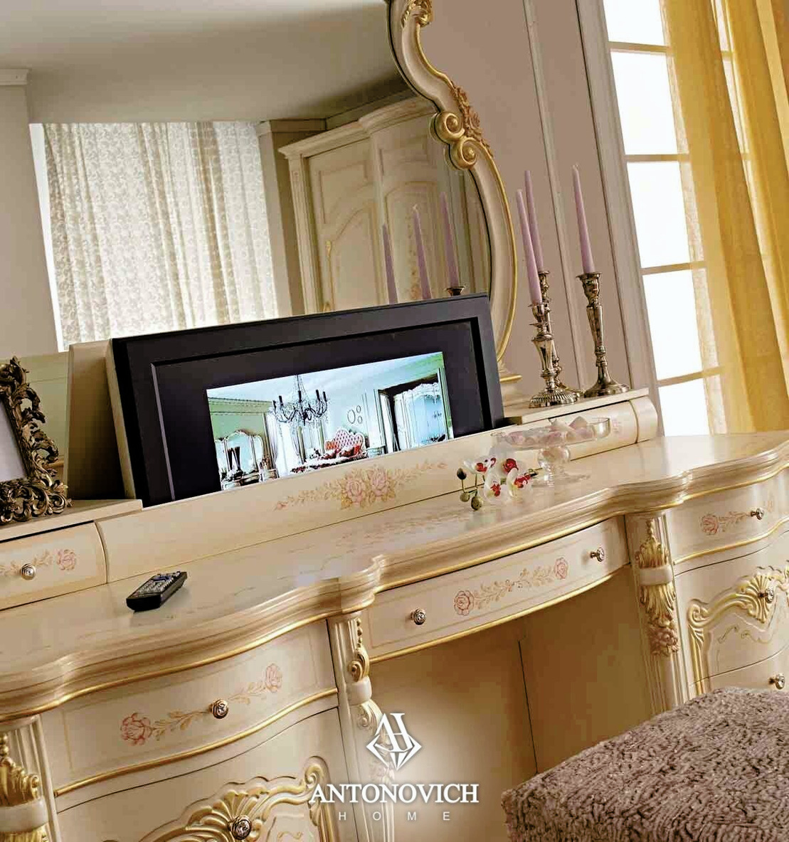 Alberto Mario Prestige Bedroom, view 19