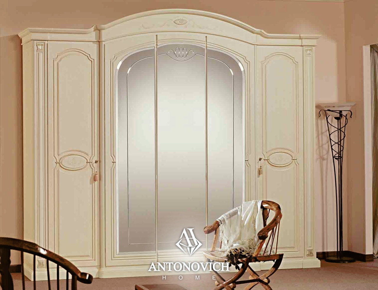 Alberto Mario Prestige Bedroom, view 47