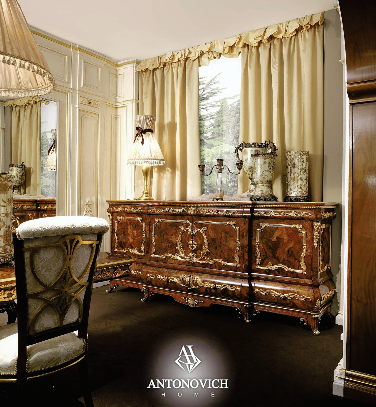 Grilli Hermitage Dining Room Furniture, view 4