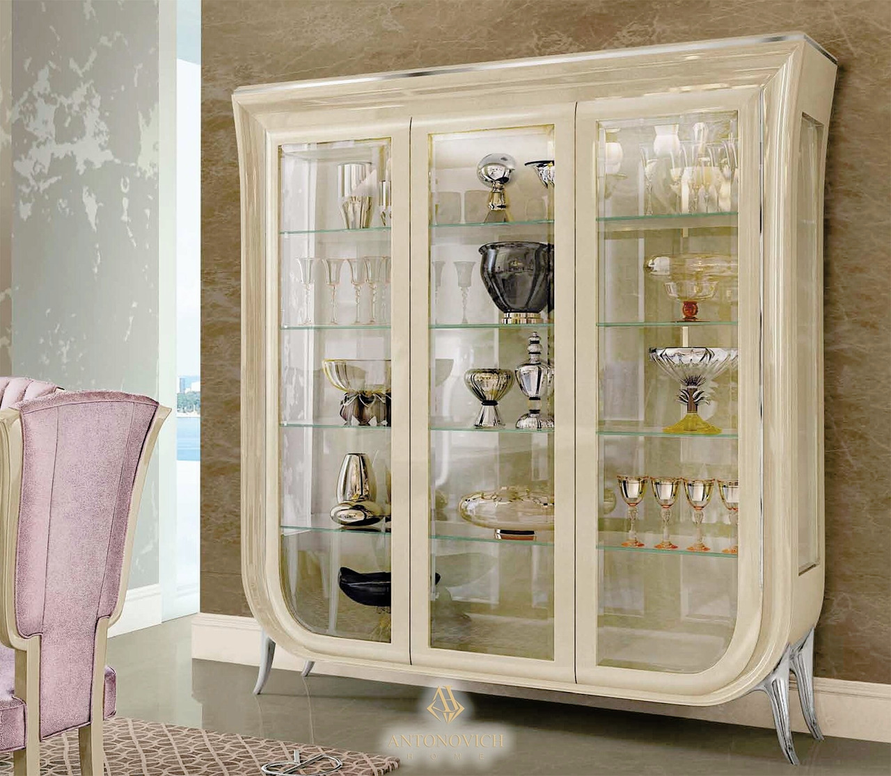 Redeco Trilogy Dining Room, view 8