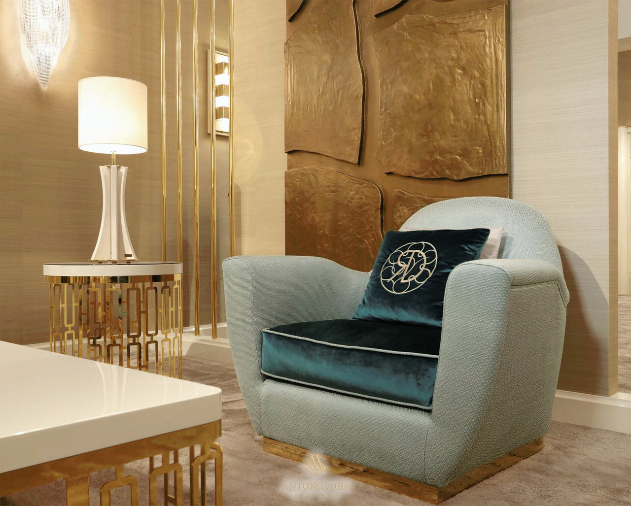 Redeco Unique Living Room, view 3