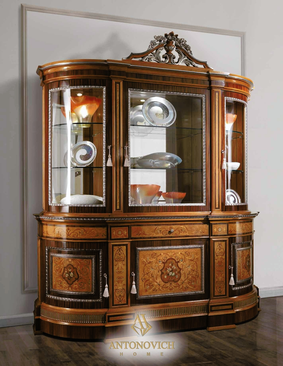 BEYOND LUXURY Dining Room Furniture by Ceppi Style, view 6