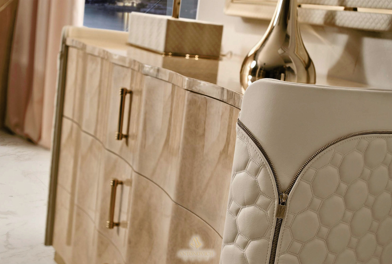 Luigi Volpi Exclusive Interiors Bedroom