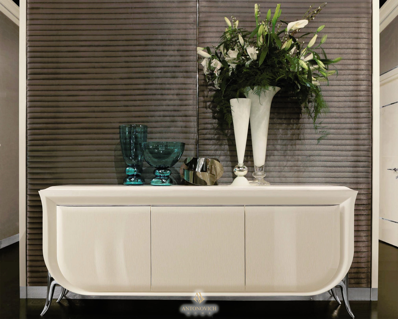 Redeco Trilogy Dining Collection, view 7