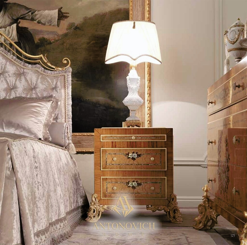 Jumbo Collection Hermes Bedroom, view 5
