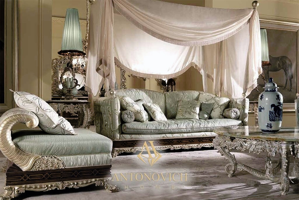 Jumbo Collection Regency Living Room