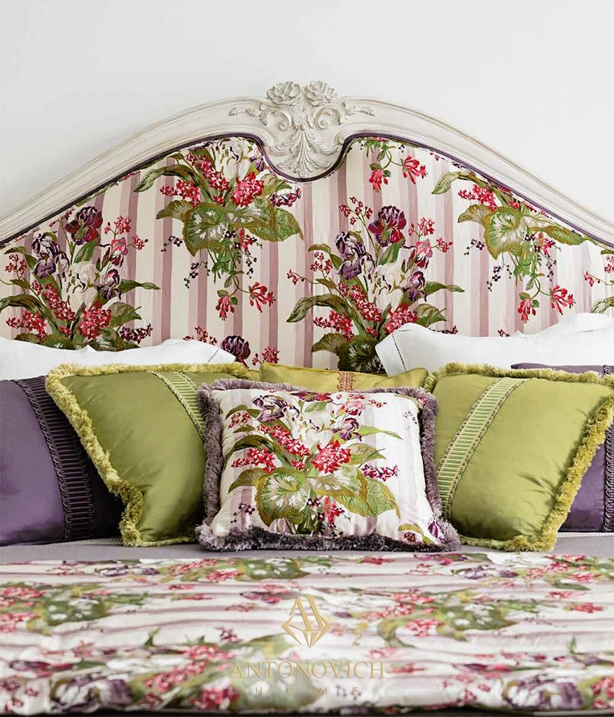 Salda Bedroom for a Lake Como Mansion