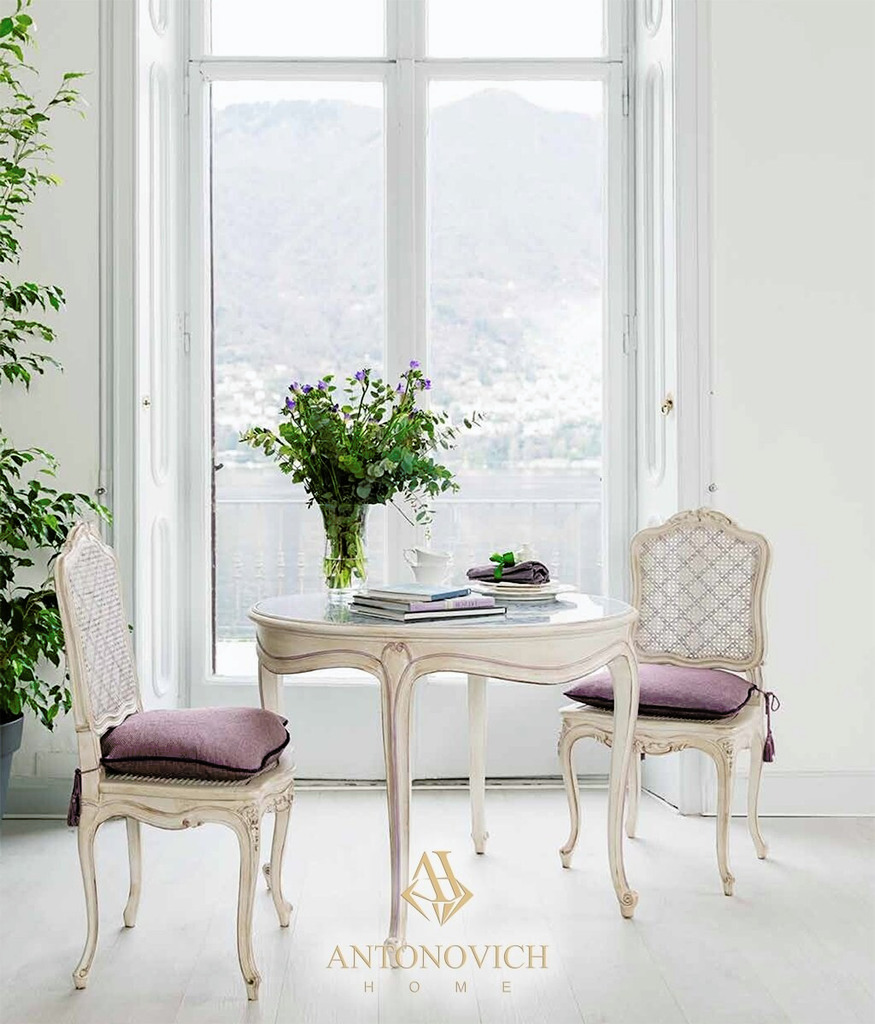 Salda Bedroom for a Lake Como Mansion, view 4