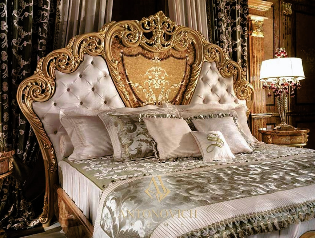 Grand Palace Bedroom by Socci, view 2