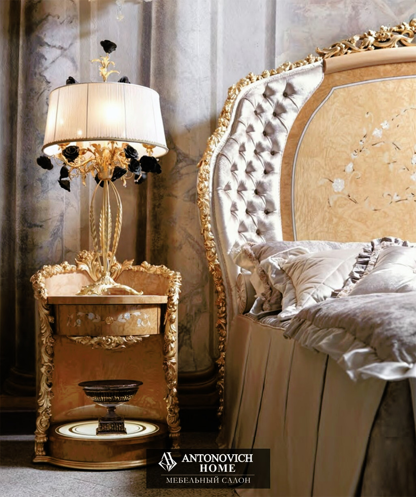 Socci Lady S Bedroom, view 3