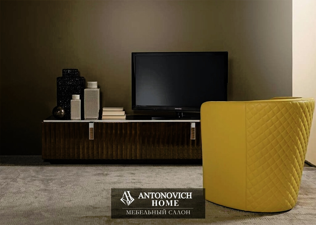 Malerba Red Carpet Living Room Furniture