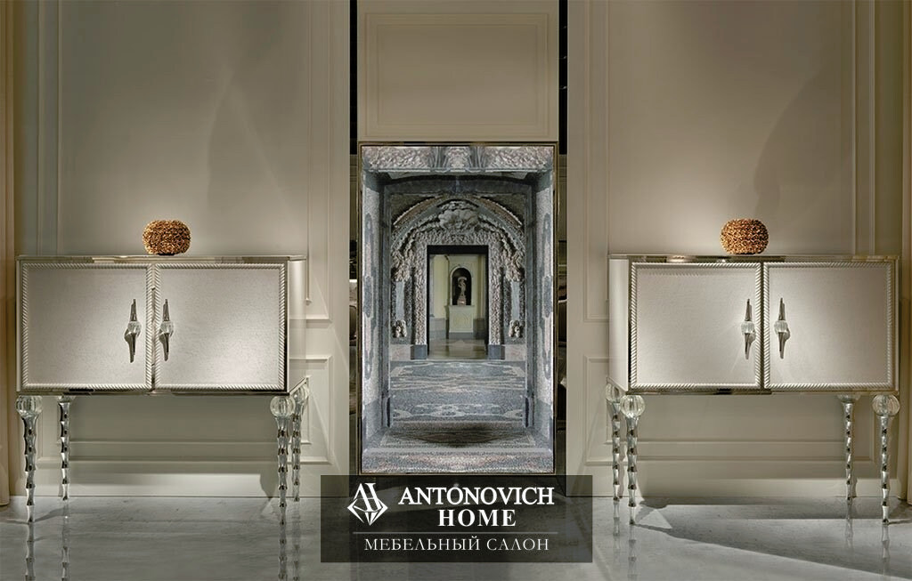 Cornelio Cappellini Dominique Dining Collection, view 4