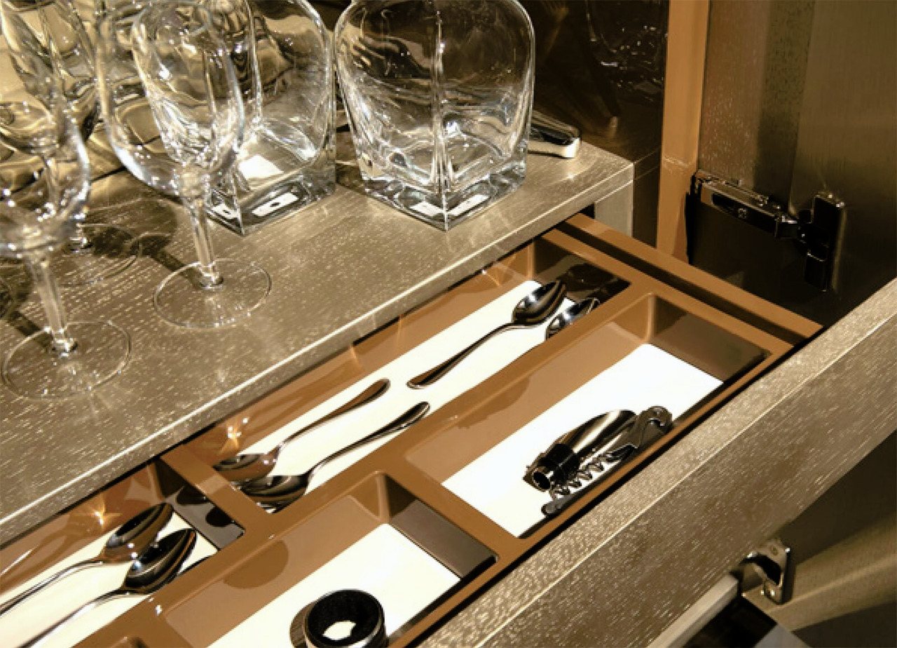 Cornelio Cappellini 2017 Dining Room Collection, view 8
