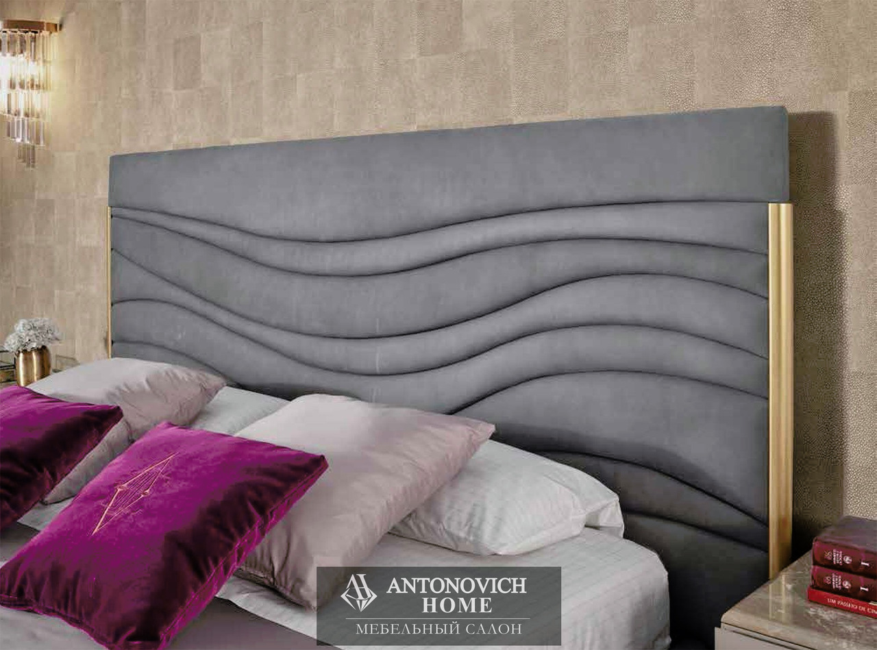 Olial Gatsby Bedroom, view 3