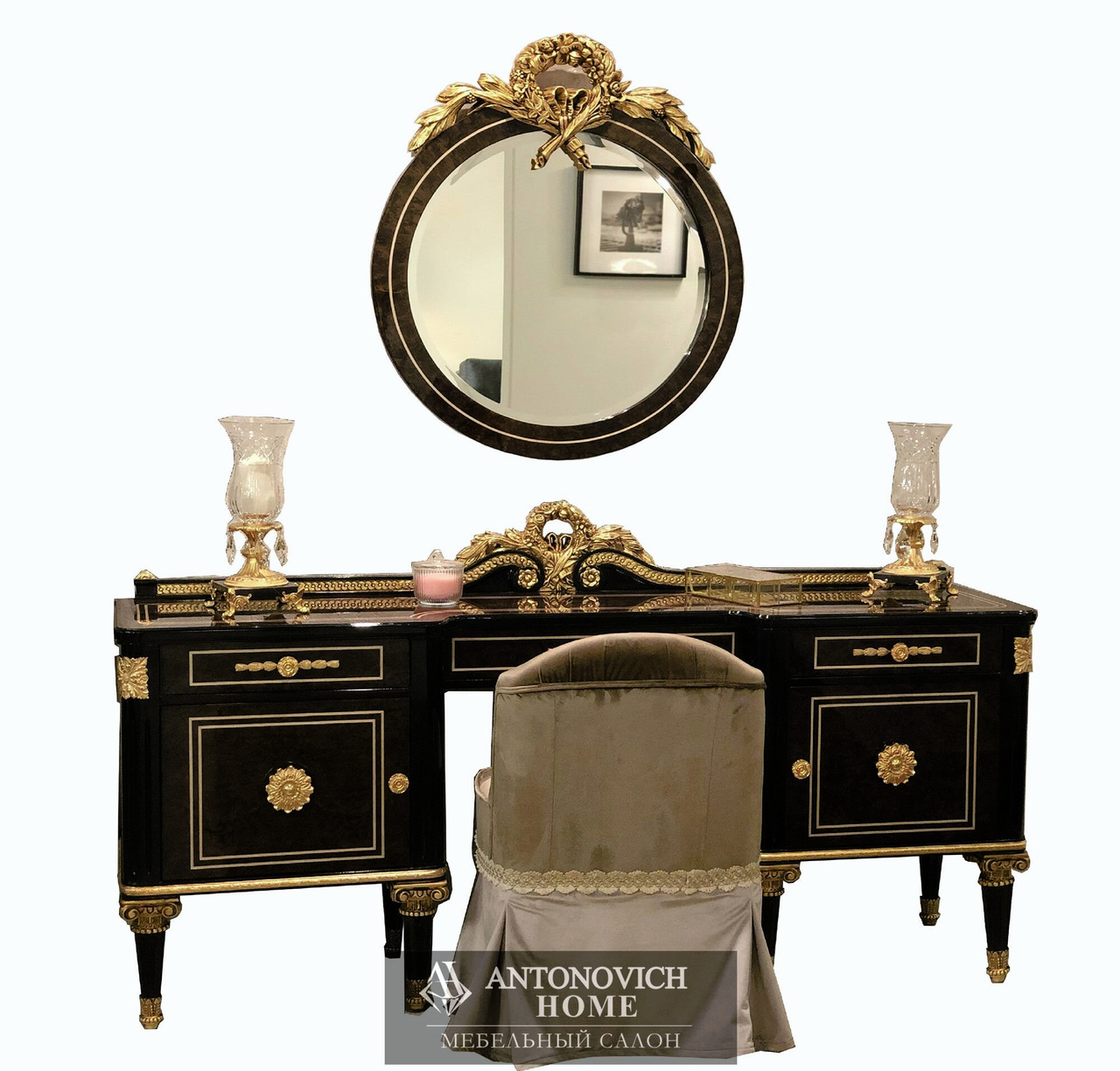 Mariner Trianon Bedroom, view 9