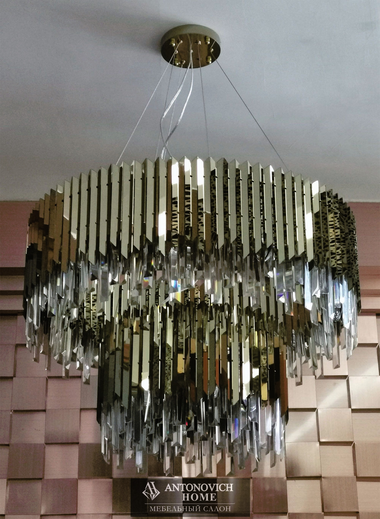 Jago Art Deco F Chandeliers, view 2