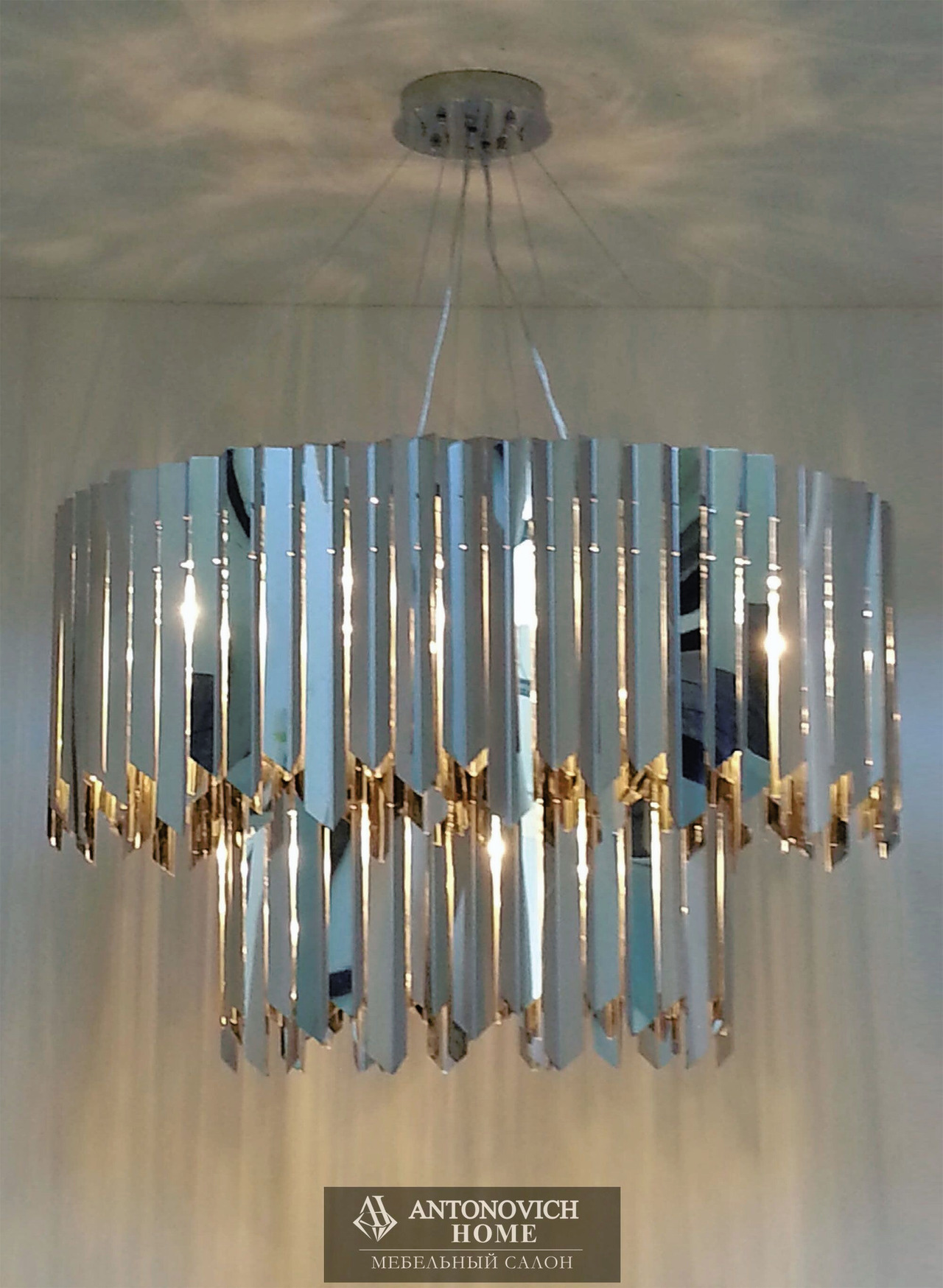 Jago Art Deco F Chandeliers, view 3