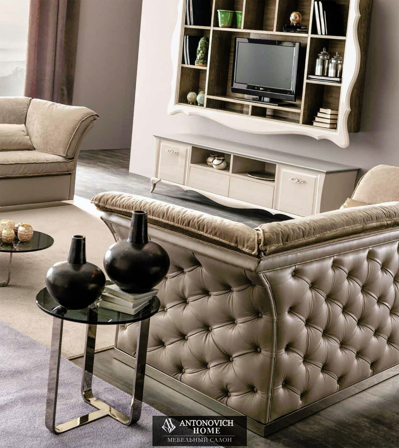 CorteZari Zoe Gold 3 Living Room, view 4