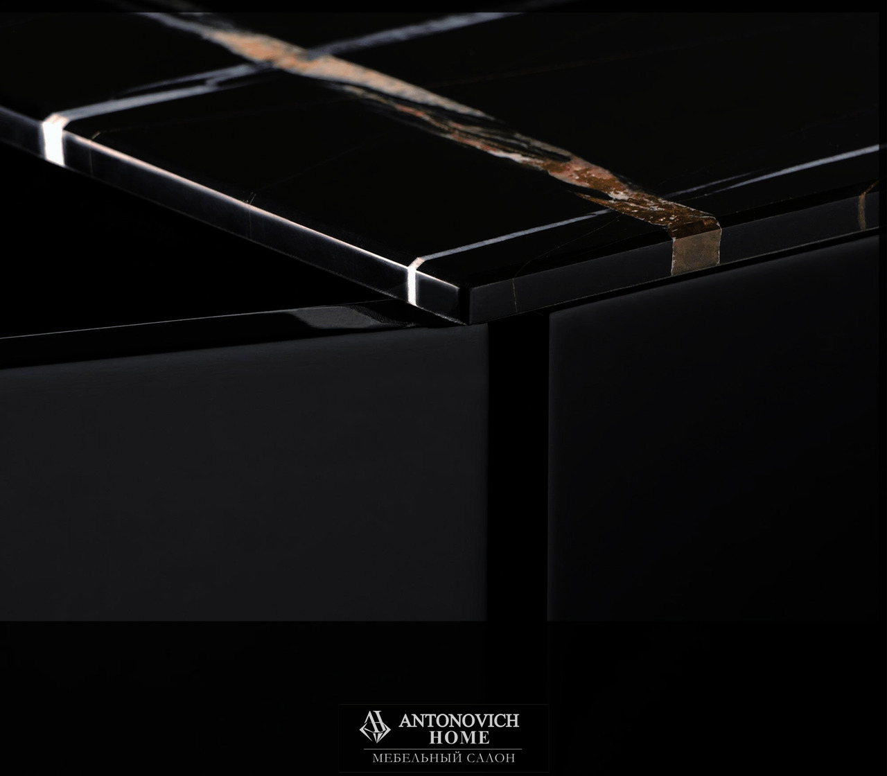 Boca do lobo Angra black and gold sideboard, view 7