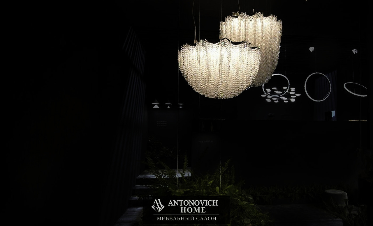 Burj Crystal Chandelier by Manooi