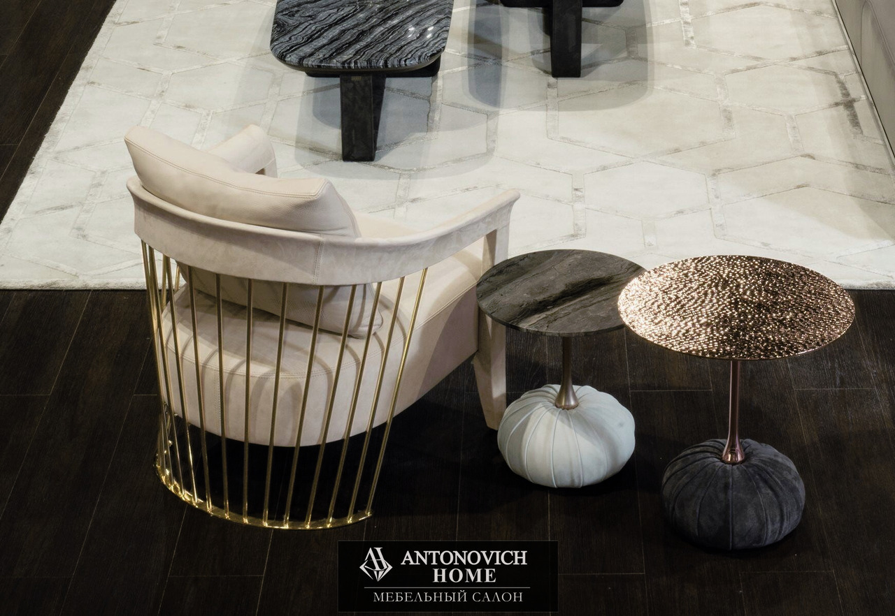 Longhi Dorothy Armchair, view 5