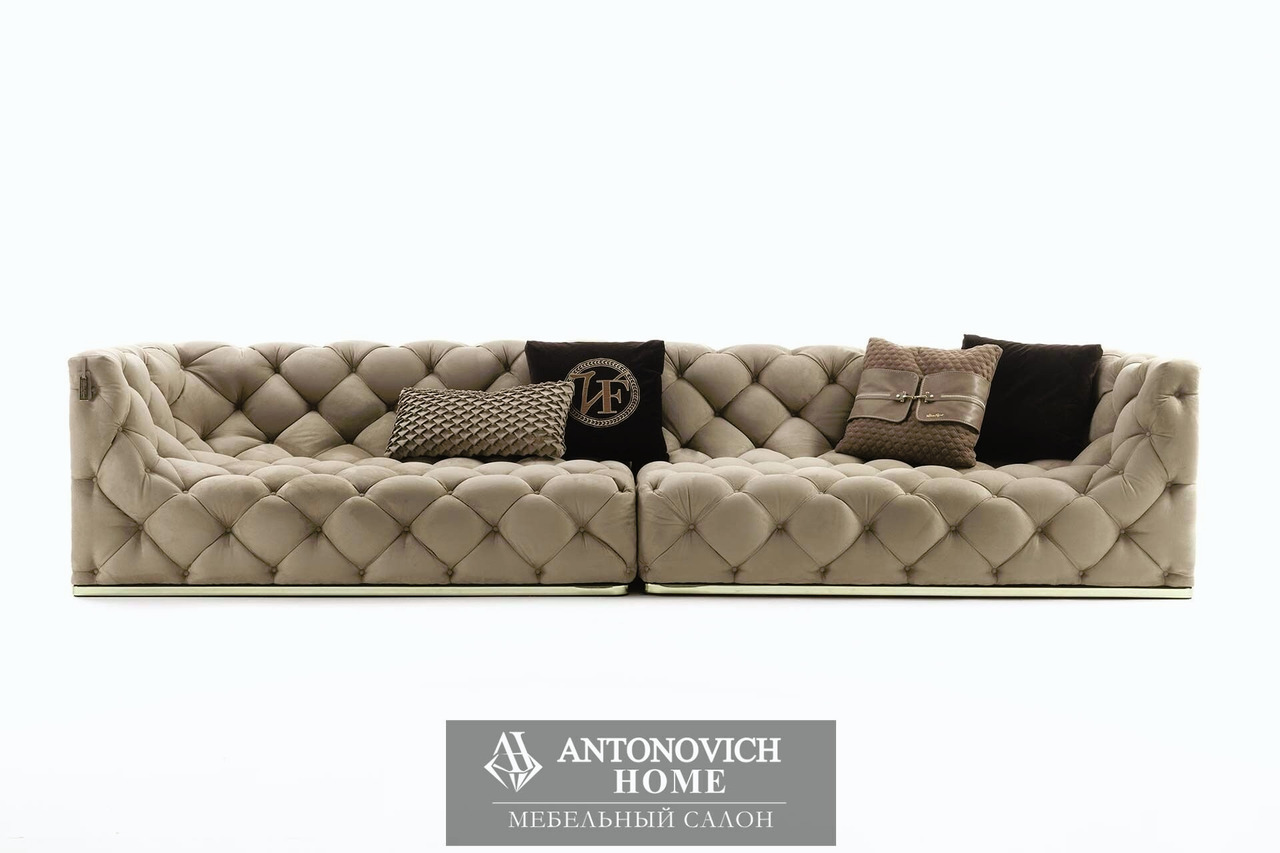 Vittoria Frigerio Caracciolo Sofa, view 4