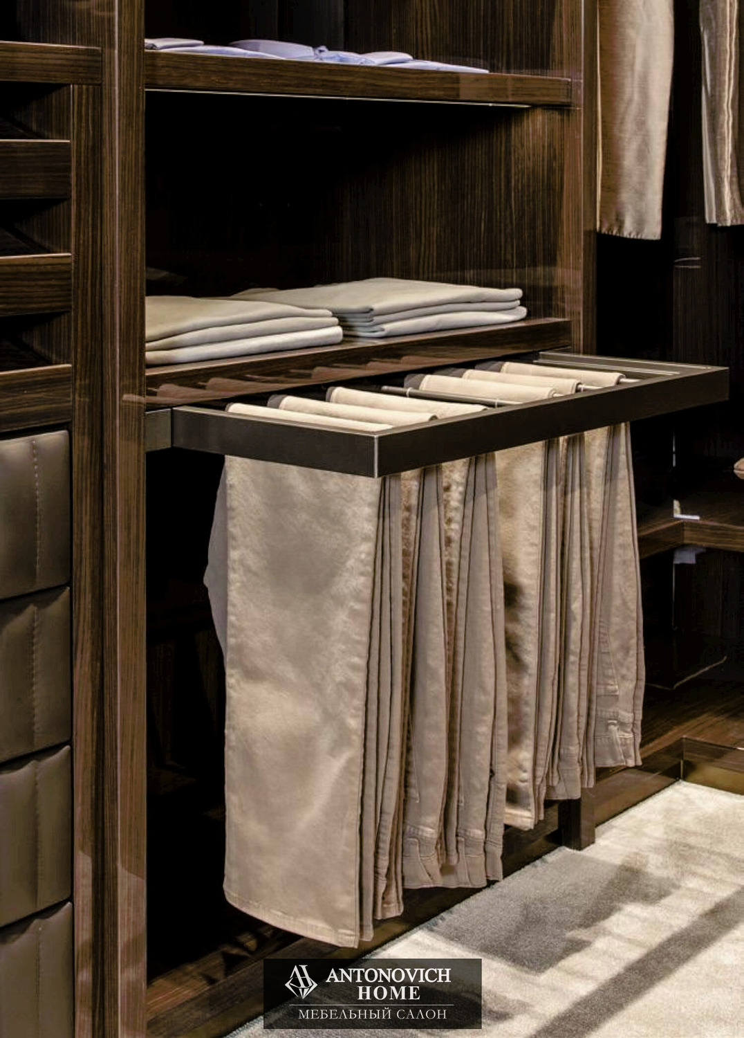 Signorini & Coco Daytona Walk-In Wardrobe, view 9