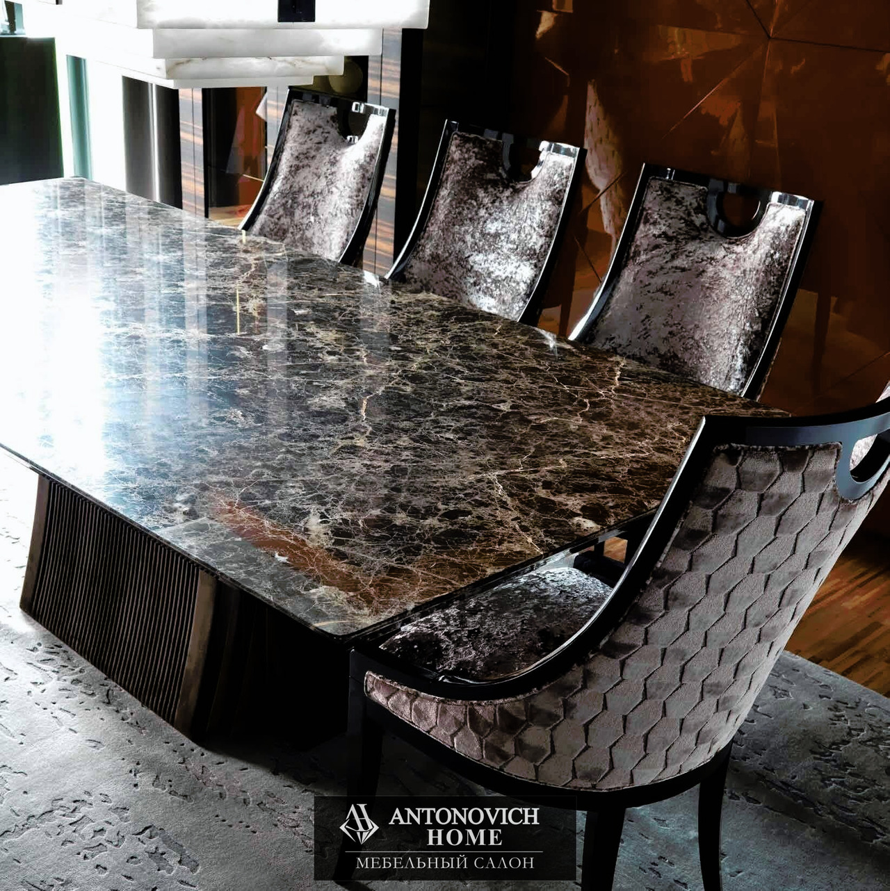Grilli Worldesign 5 Dining Room, view 3
