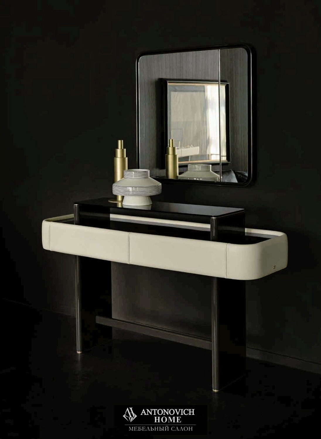 Signorini & Coco Daytona 2020 Living Room, view 12