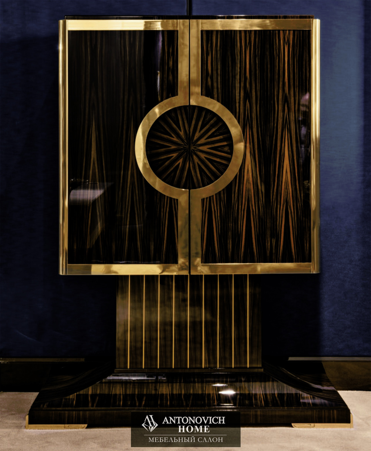Bianchini Cafedesart Home Office in Ebony, view 2