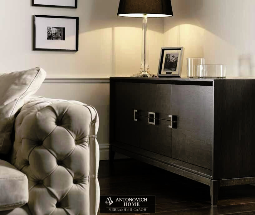 Moore Sofa by Tosconova, view 4