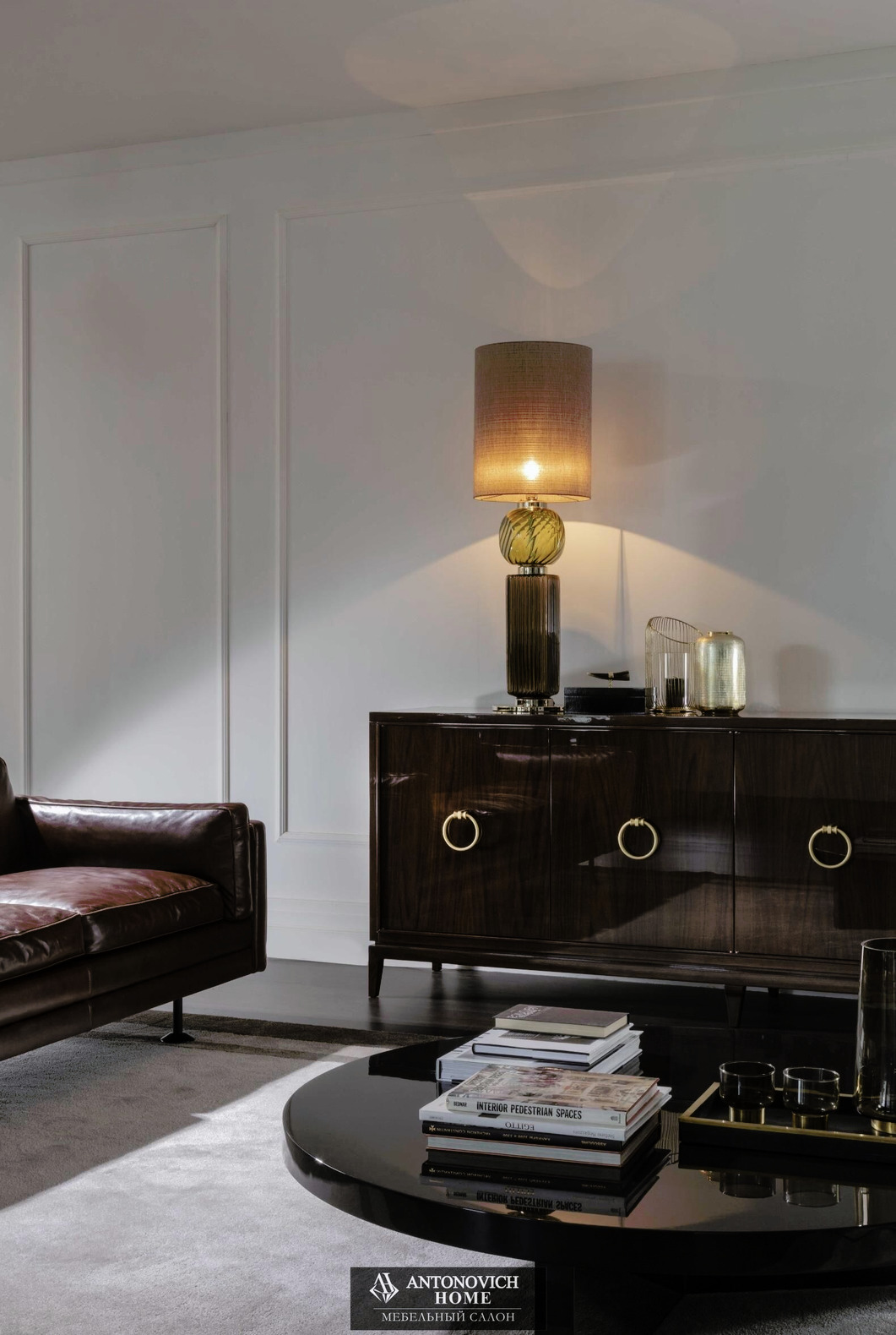 Galimberti Nino Nuovo Classic Milanese Living Room, view 2