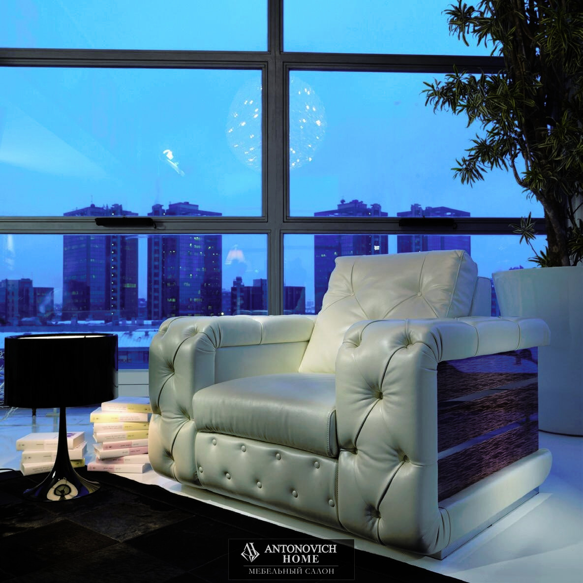 Turri Gucci Living Room, view 2