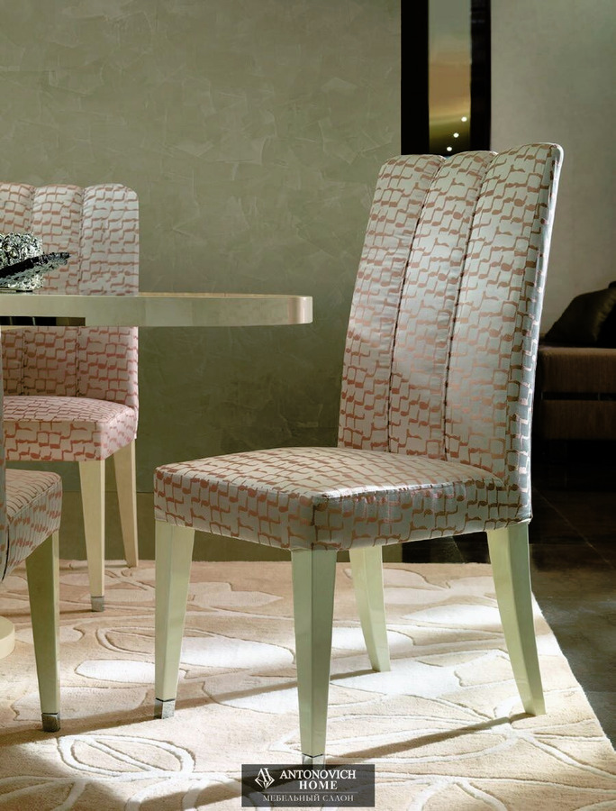 Turri Genesis Dining Room, view 2