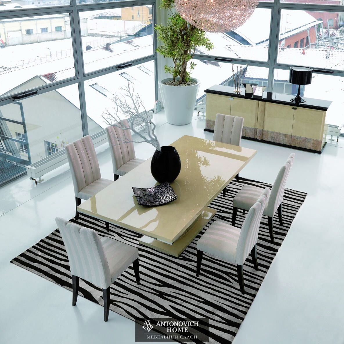 Turri Genesis Dining Room, view 4