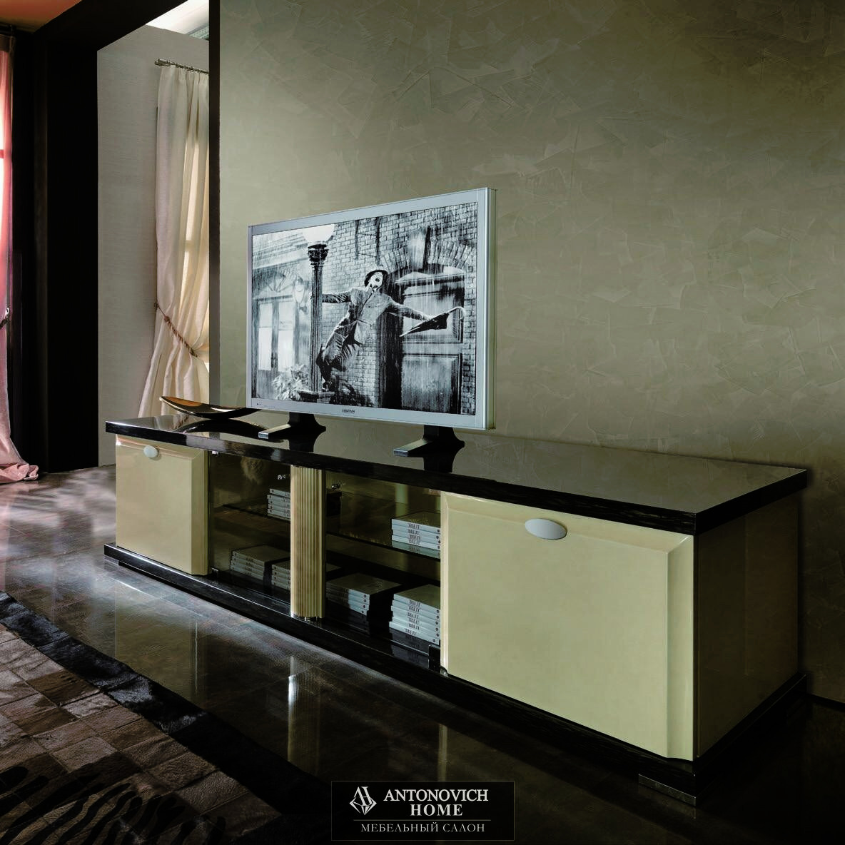 Turri Genesis Dining Room, view 8