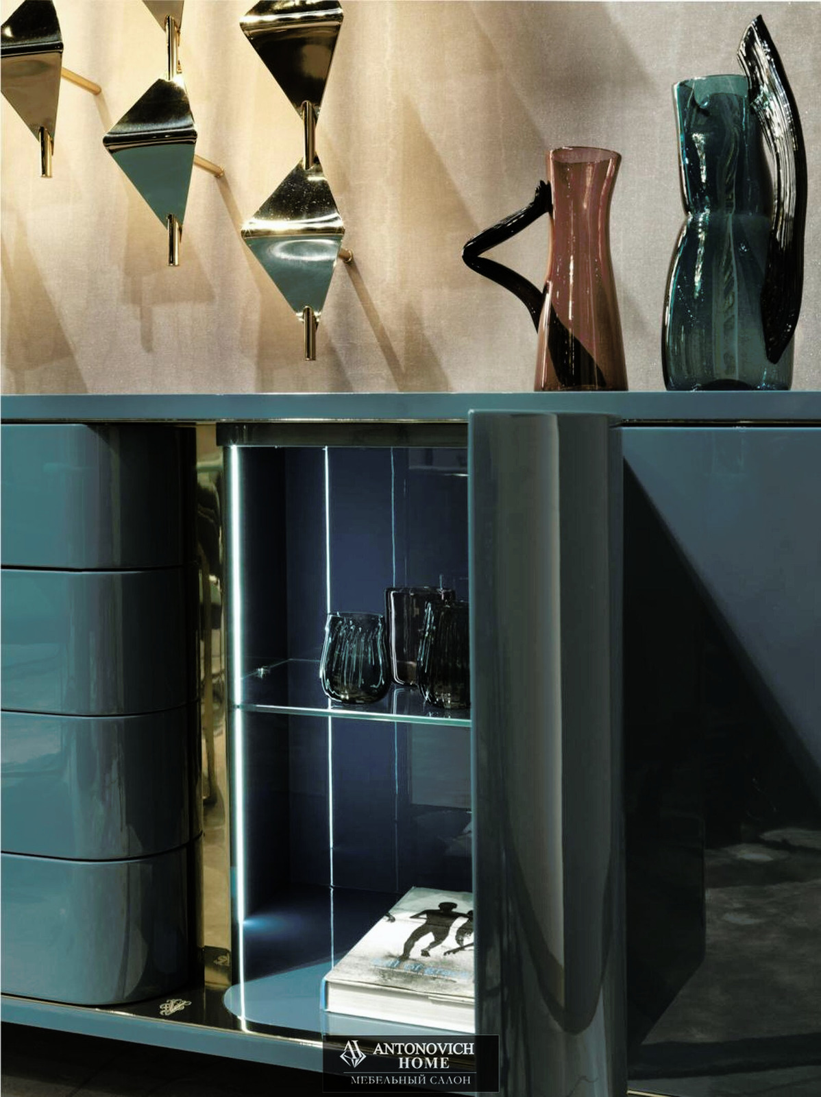 Amos Dining Collection by Visionnaire, view 7