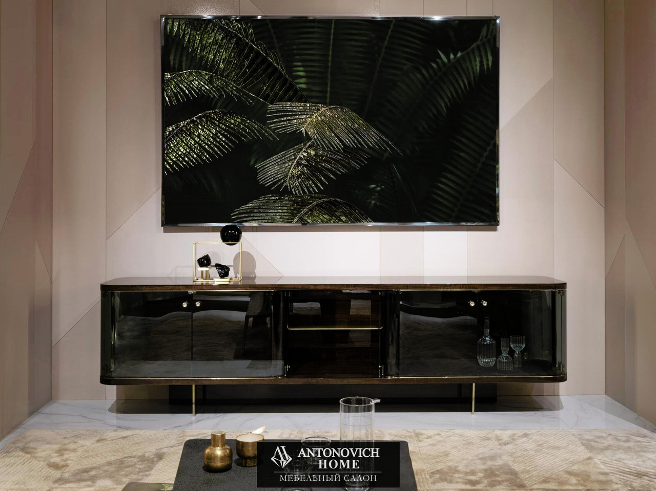Visionnaire Monparnasse Living Room, view 6