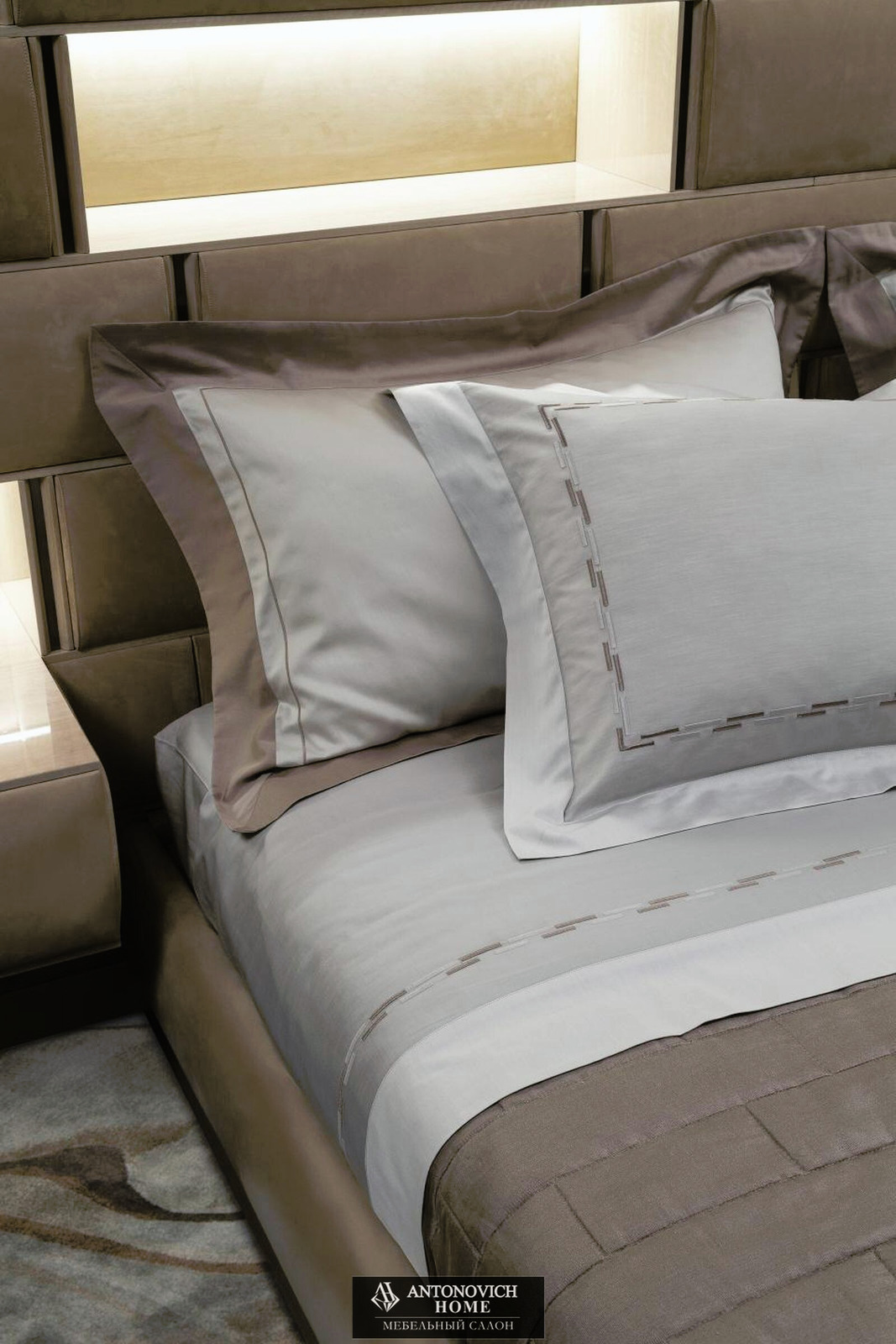 Visionnaire Emotion Bedroom, view 2