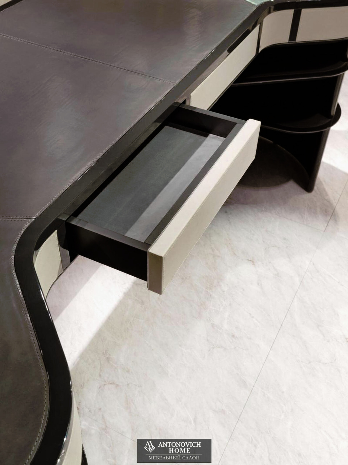 Visionnaire Wall Street Office Furniture, view 4