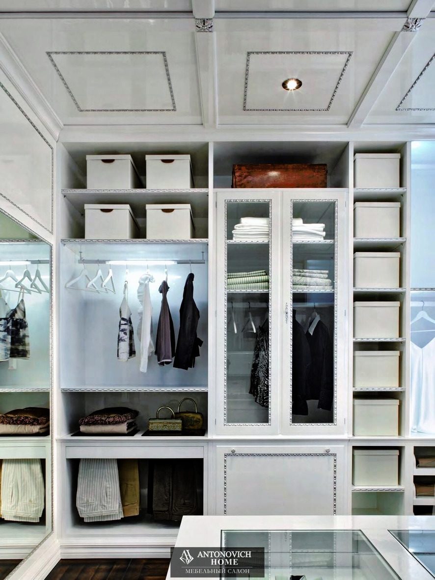 Pregno Way of Life Light Walk-In Wardrobe, view 4