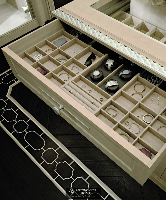 Pregno Savoy Walk-In Wardrobe, view 6