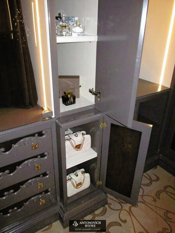 Pregno Way Of Life Dark Walk-In Wardrobe, view 7